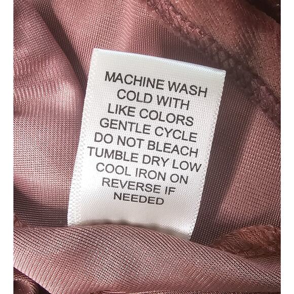 Altar'd State Wine/Pink Cropped Boho Top Size M - Picture 8 of 8